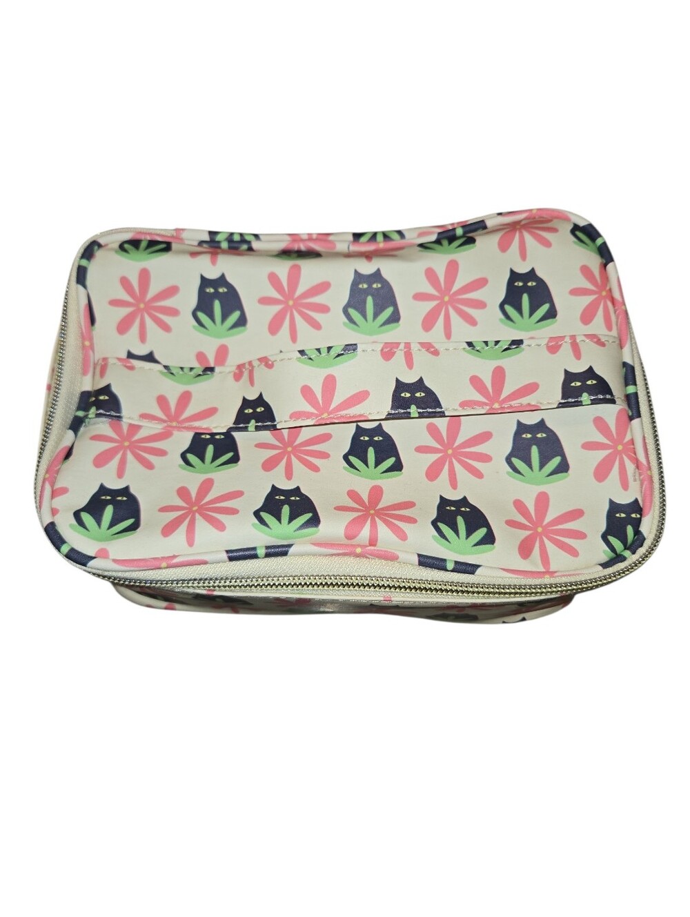 CAT LADY BOX SUBSCRIPTION AMEOMAZING MAKE-UP CASE.  NWOT.